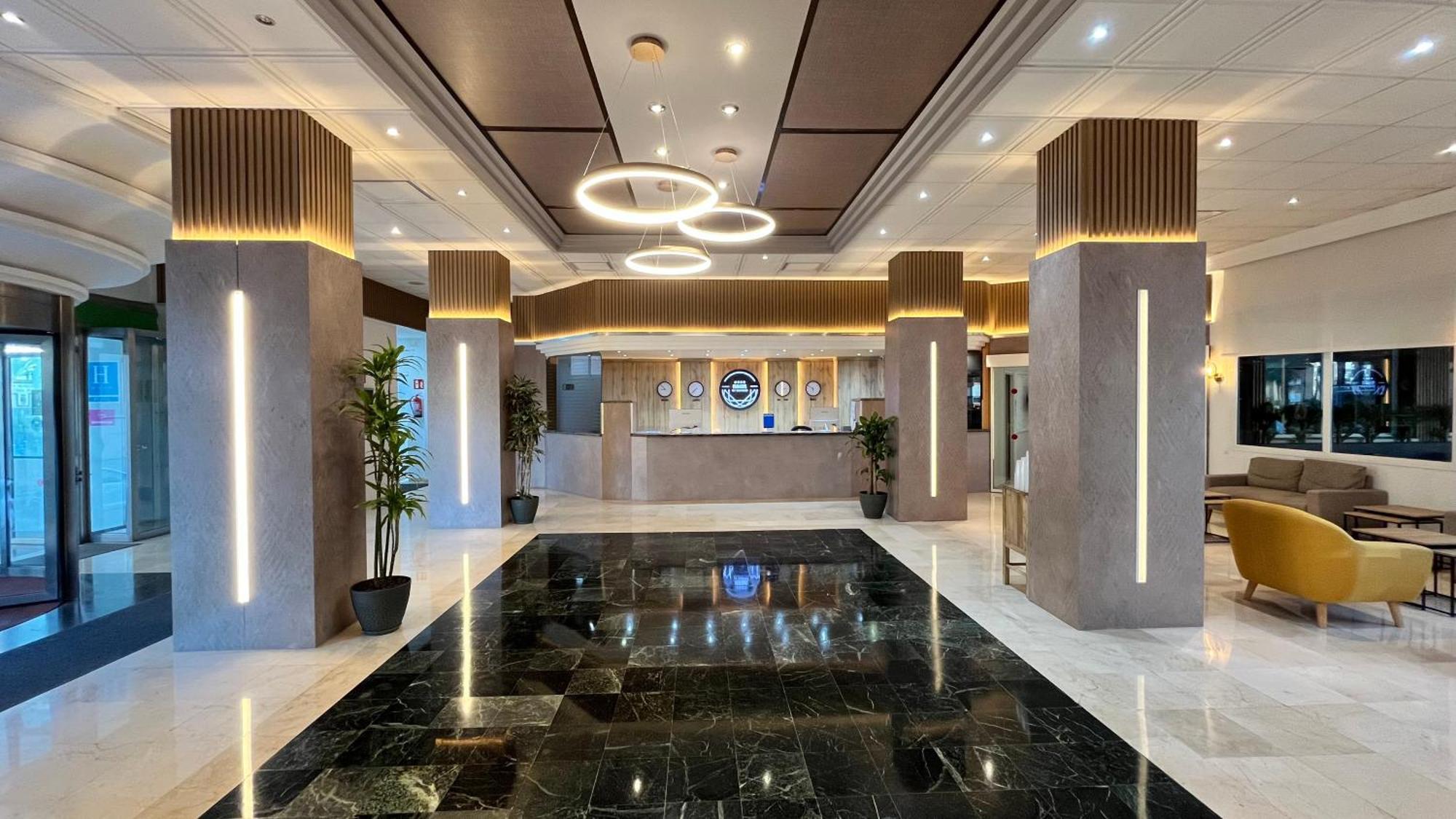 Hotel Parasol By Dorobe Torremolinos Exterior foto